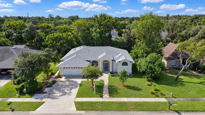 516 Sun Lake Dr, FL