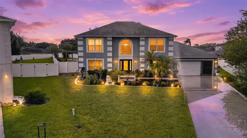 4914 Newton Ct, FL