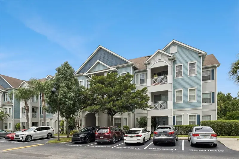 5252 Cane Island Loop #204, FL