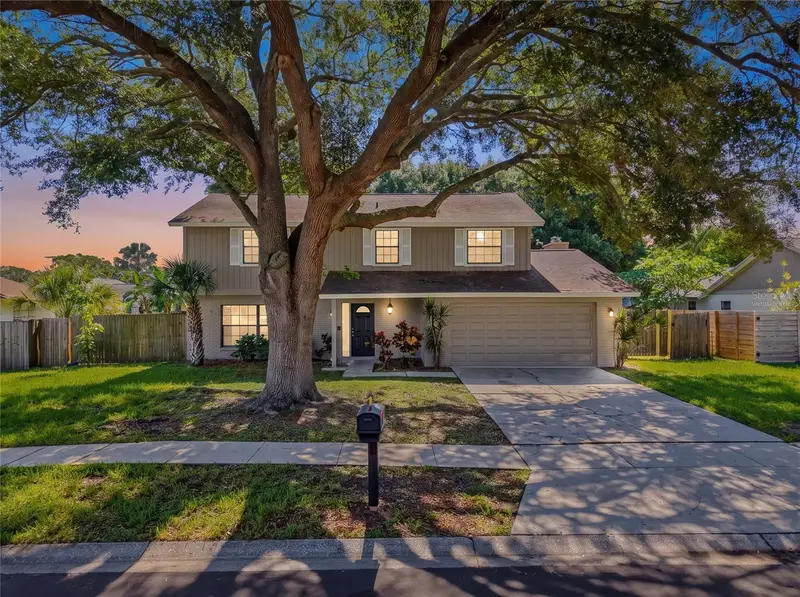 414 Still Meadows Cir E, FL