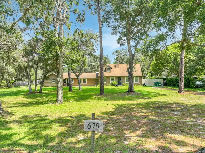 670 E State Road 46, FL