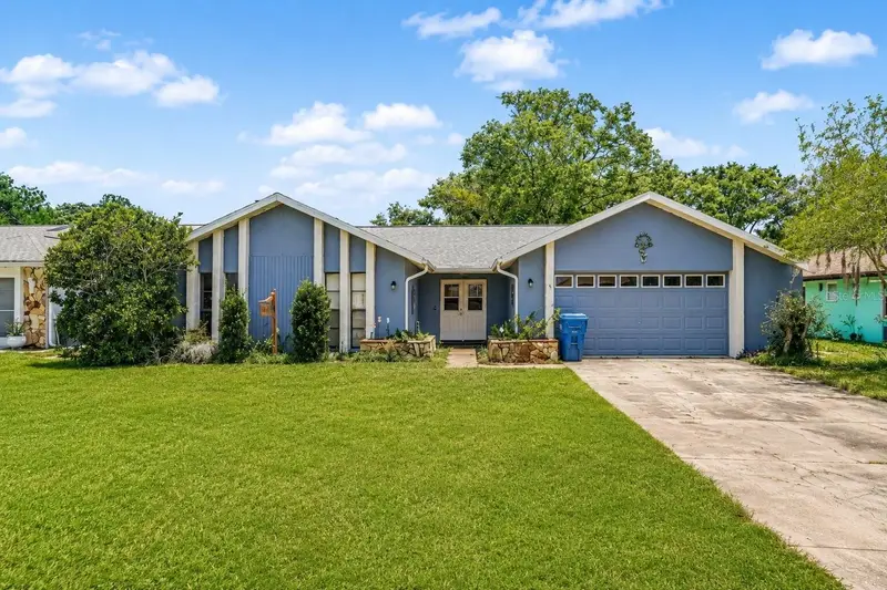 9074 Heather Blvd, FL