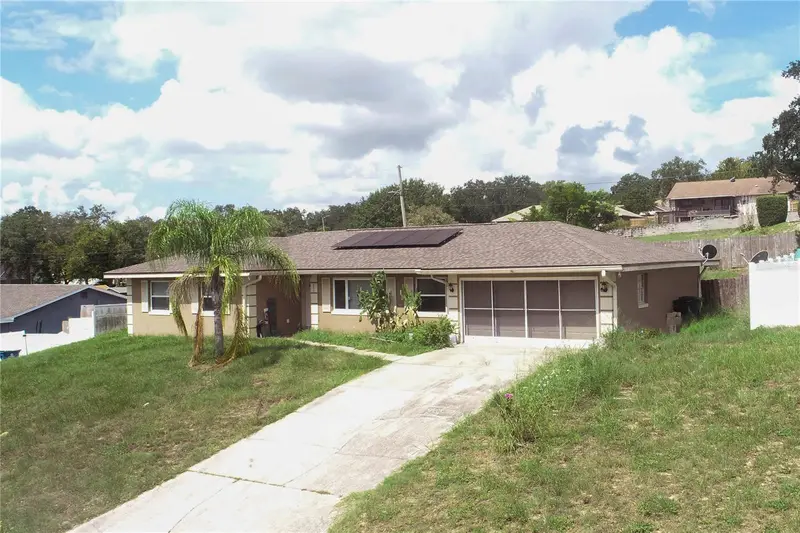 841 Brentwood Dr, FL