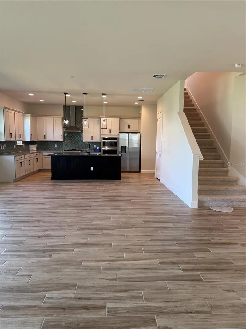 5242 Buttonsage Dr, FL