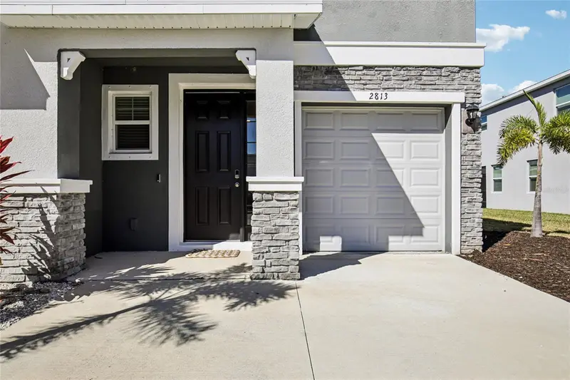 2813 Midnight Pearl Dr, FL