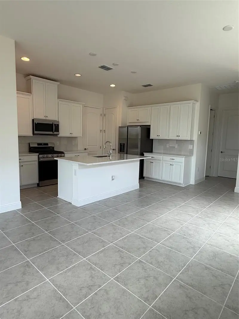 2315 Datura Loop, FL