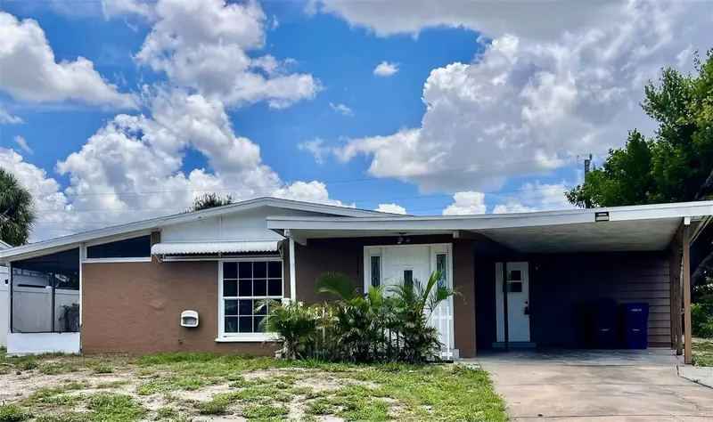 6111 Rollins St, FL