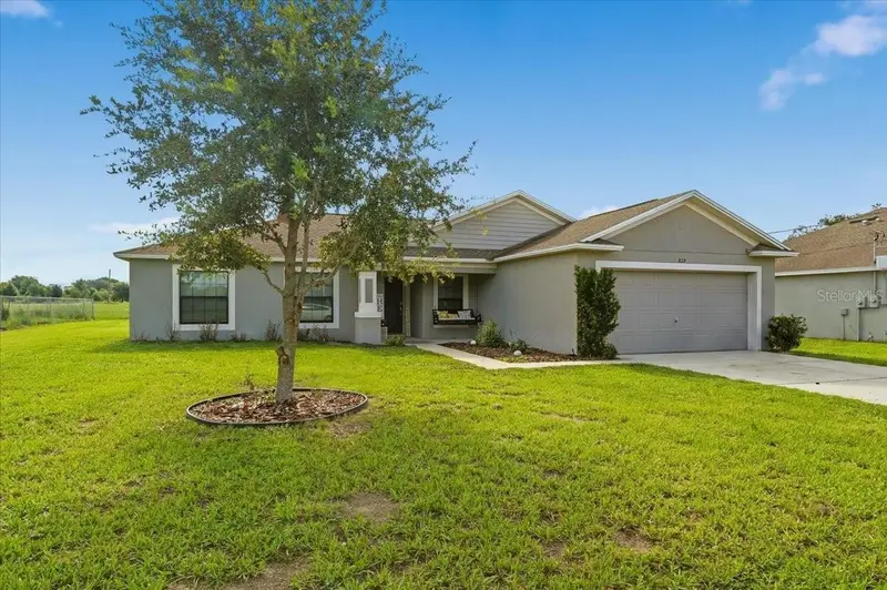 828 Ulmer Rd, FL