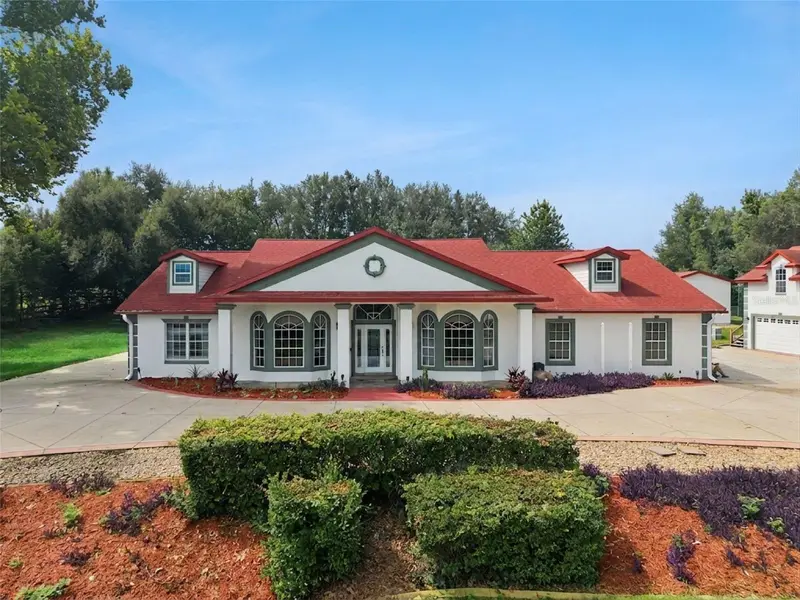 15000 Thoroughbred Ln, FL