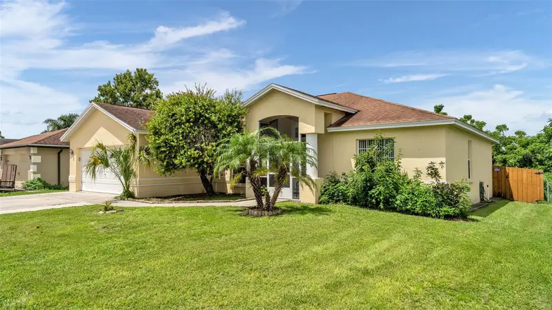 3549 Manor Loop, FL