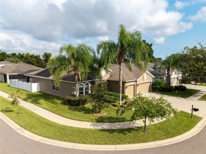 220 Parsons Woods Dr, FL