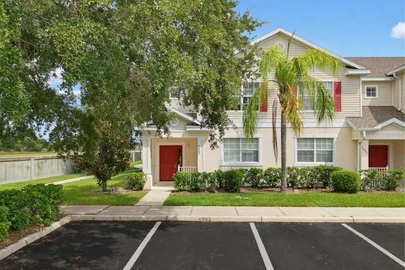 4997 Town Ter S, FL