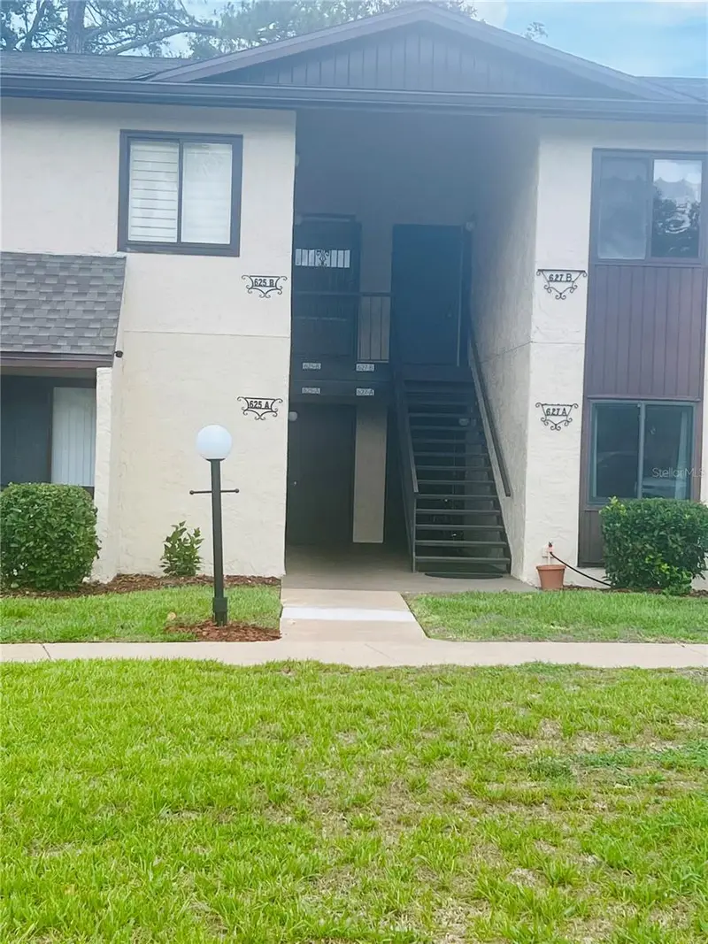 625 Midway Dr #B, FL