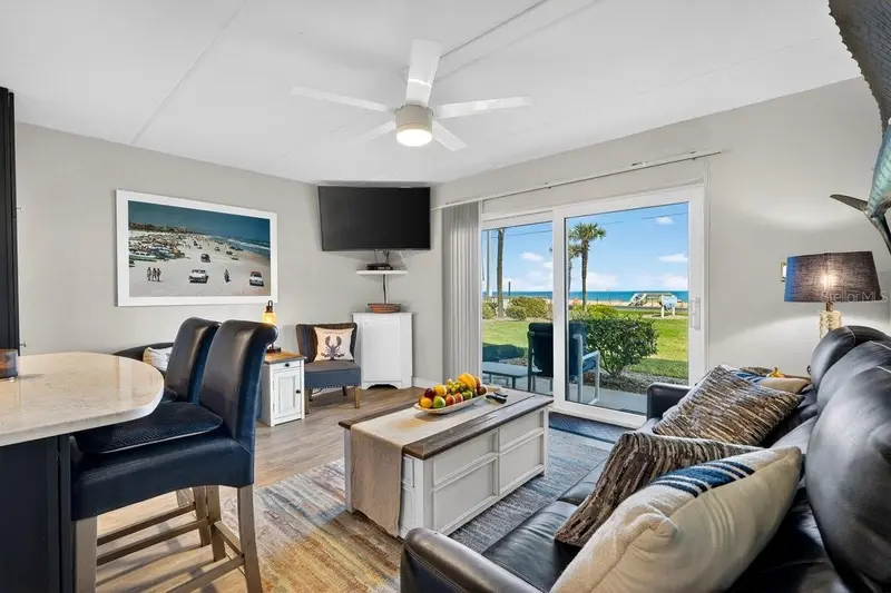 2700 Ocean Shore Blvd #106, FL