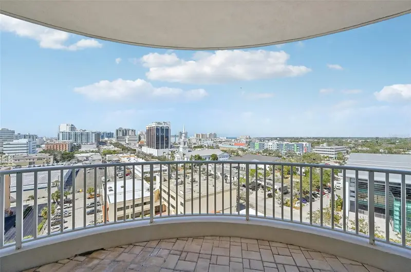 1771 Ringling Blvd #1001, FL