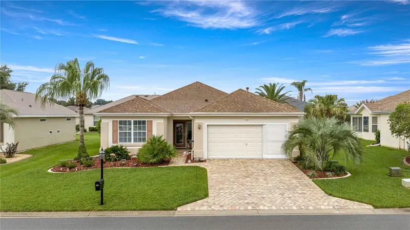 Del Webb Spruce Creek Golf & Country Club pending