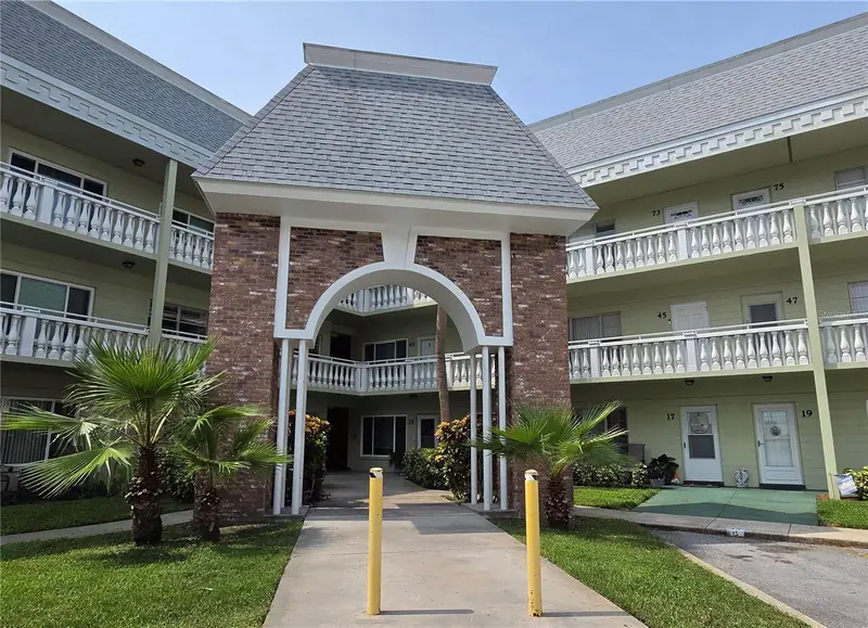 2459 Columbia Dr #47, FL