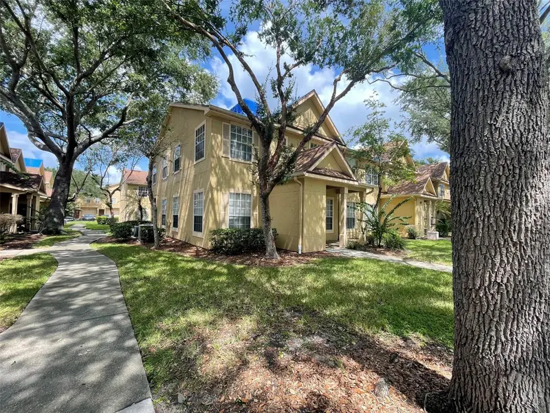 850 Grand Regency Pt #200, FL