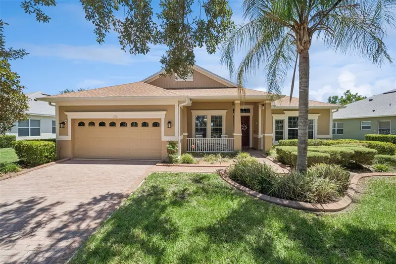 220 Bayou Bend Rd, FL