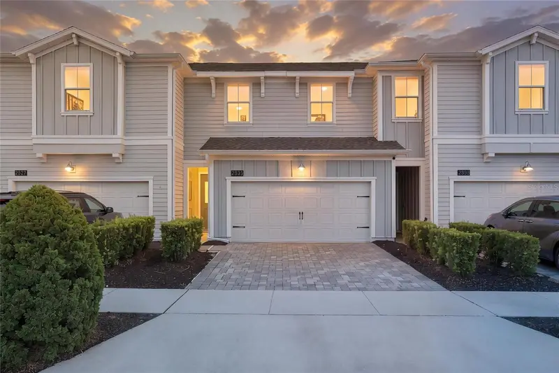 2935 Theme St, FL