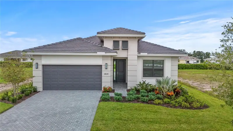 18119 Cresswind Ter, FL