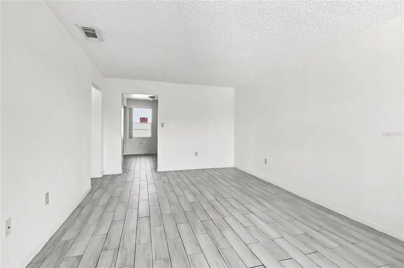 101 Lake Hunter Dr #11, FL