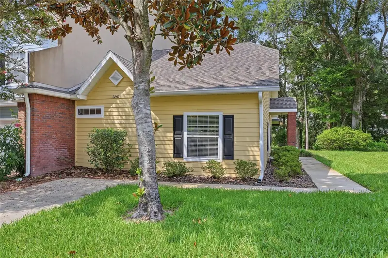 2760 Nw 105th Dr, FL