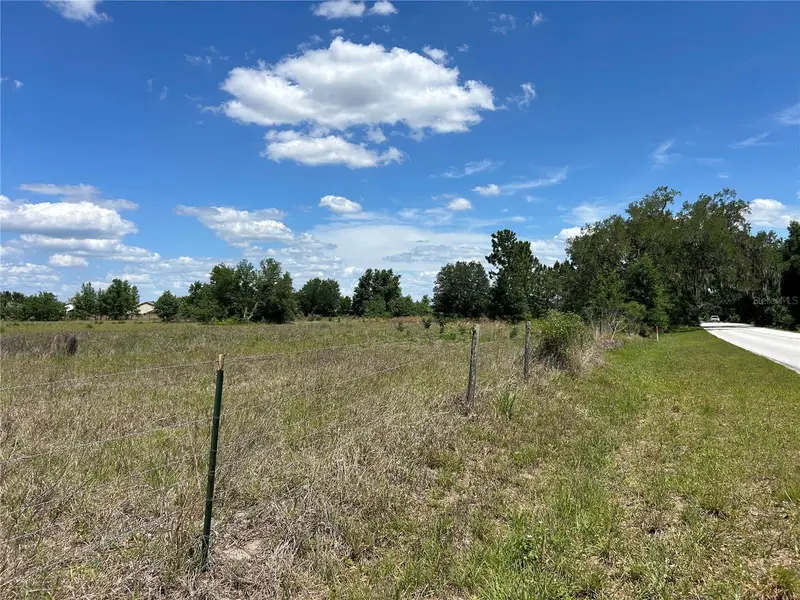 5618 Co Rd 44a Rd, FL