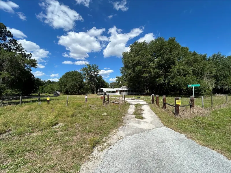 5618 Co Rd 44a Rd, FL