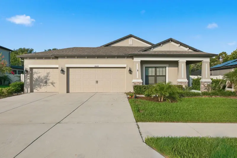 18624 Malinche Loop, FL
