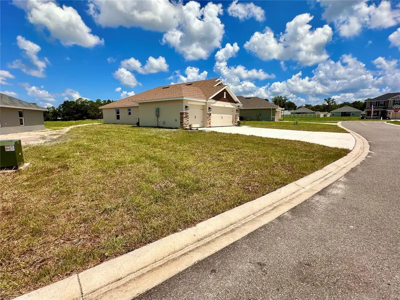 4493 Ne 31st Pl, FL