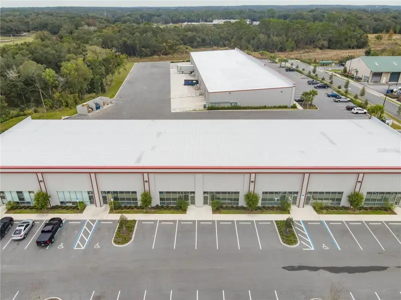 105 Park Center St, FL