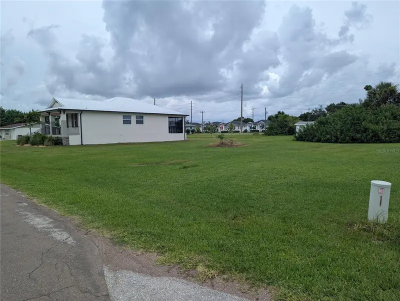 340 San Marie Dr, FL