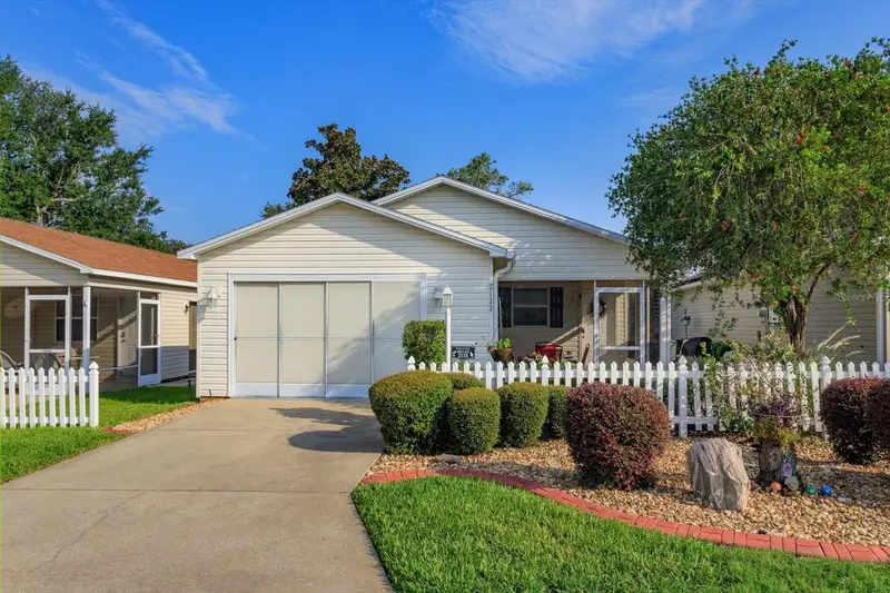 2133 Escobar Ave, FL