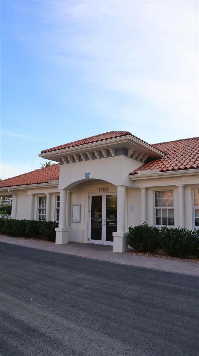 108 Forest Hills Dr, FL