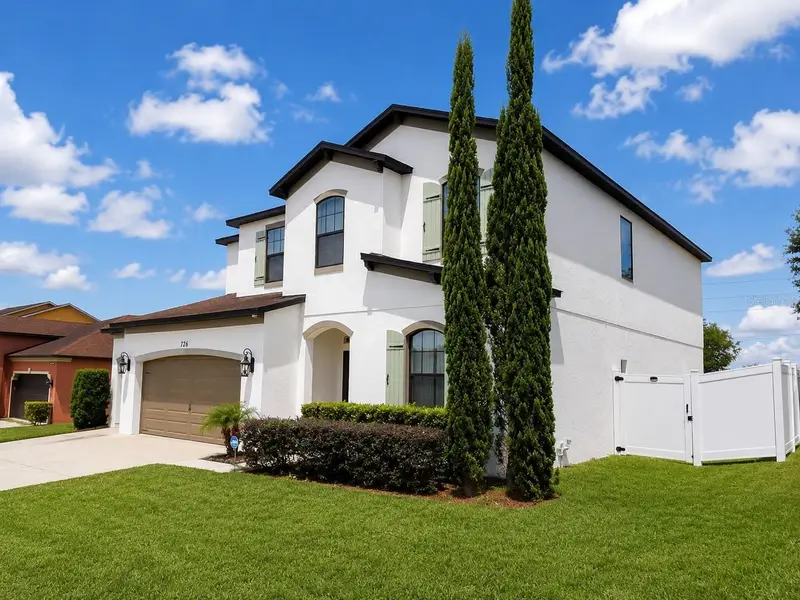 726 Woods Landing Dr, FL