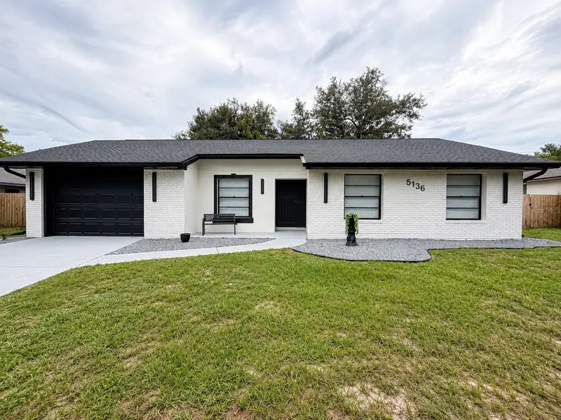 5136 Nadine St, FL
