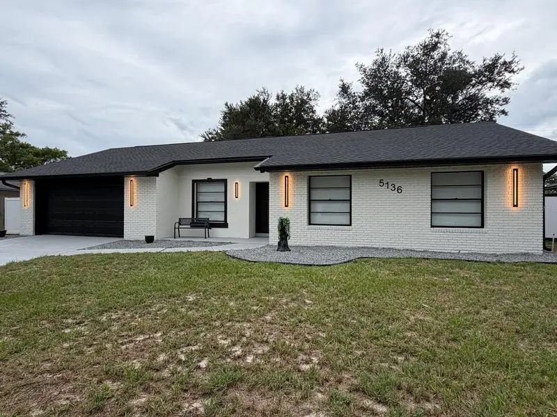 5136 Nadine St, FL
