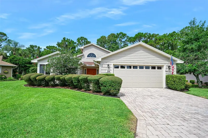 28 Treetop Cir, FL