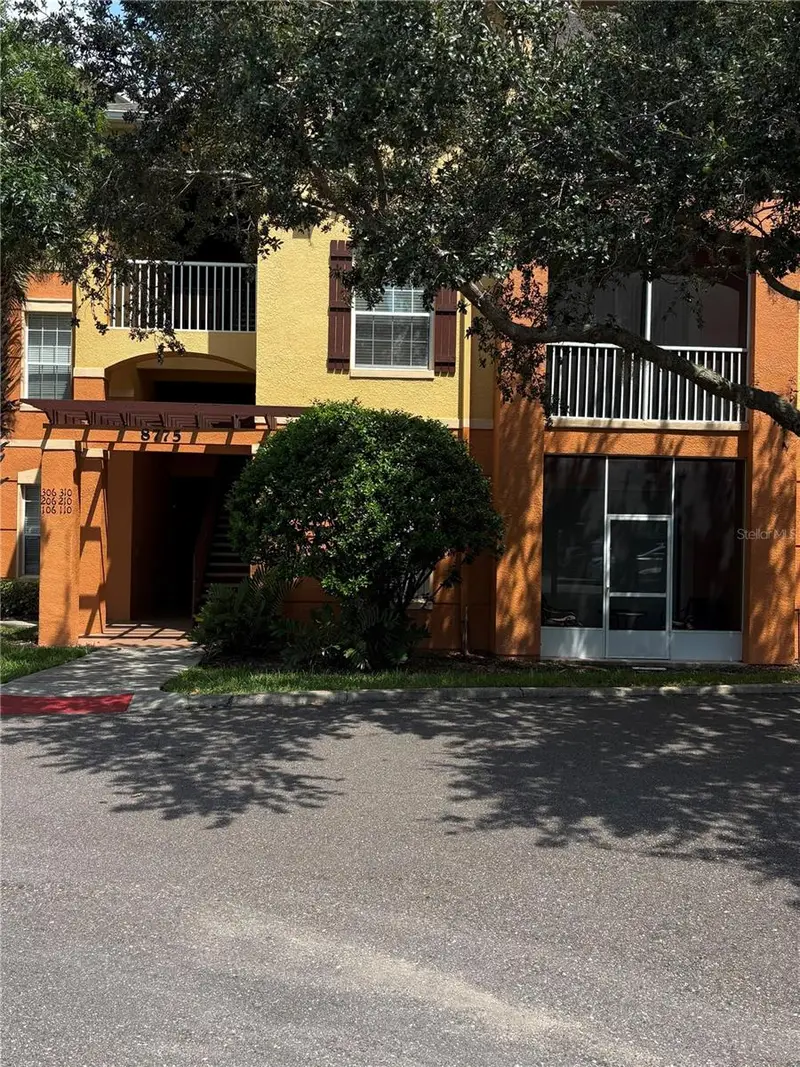 8775 Sartori St #309, FL