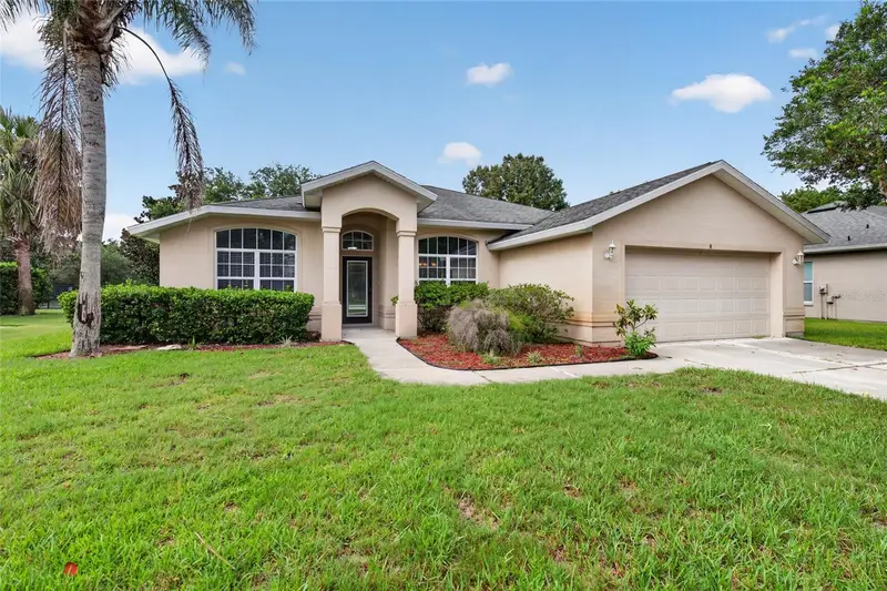 8 Black Water Way, FL