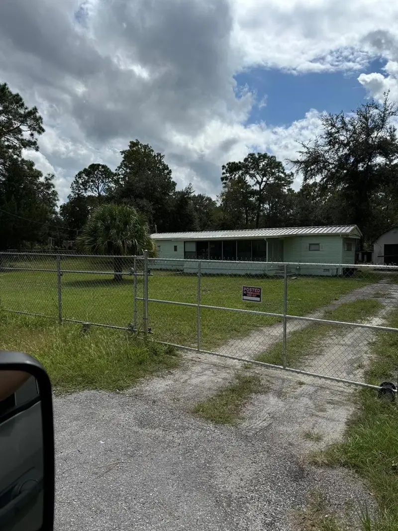 6300 W Linden Dr, FL