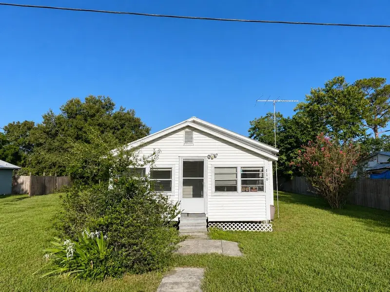 710 Seminole St, FL