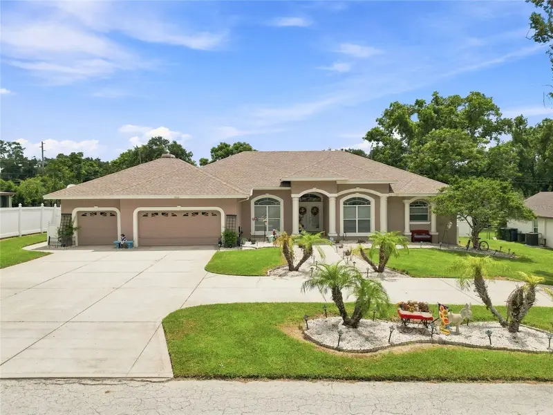 5008 Lakeview Blvd, FL