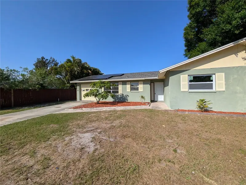 3646 Lakewood Dr, FL