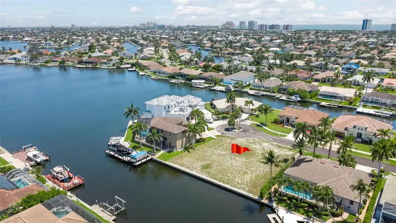 375 Wales Ct, FL