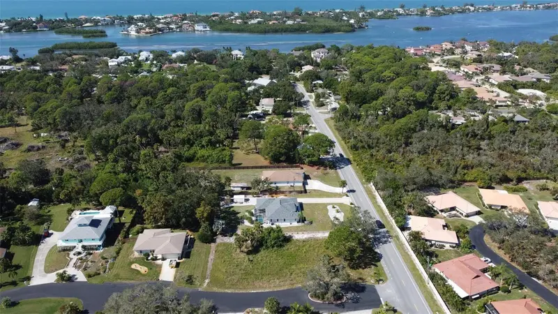 0 Laurel Woods Dr, FL