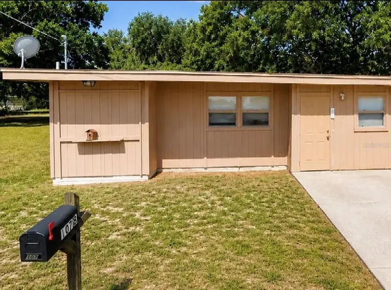 107 Lake Elizabeth Dr #B, FL