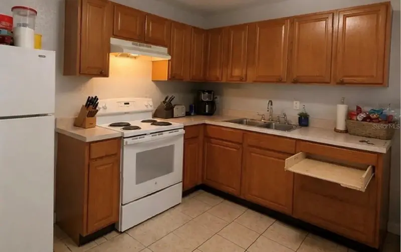 107 Lake Elizabeth Dr #B, FL