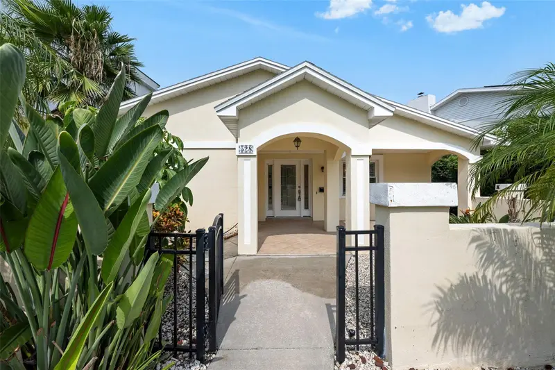 528 Lucerne Ave, FL